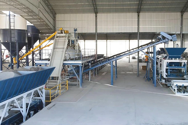 Полностью автоматическая машина для производства негорючего кирпича