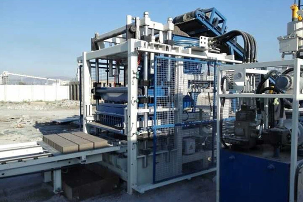 Интеллектуальная машина для производства кирпича