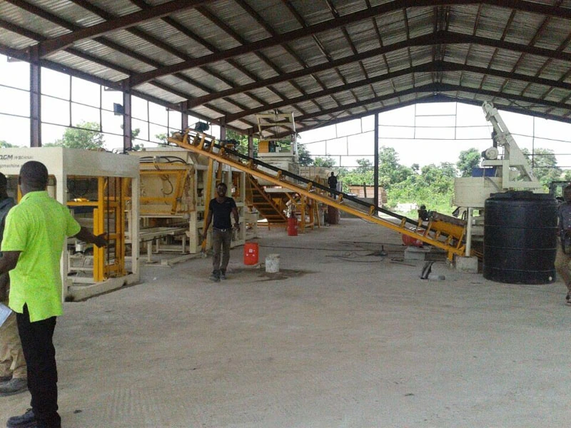 Машина для формования блоков