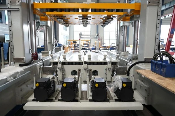 Полностью автоматическая машина для производства кирпича