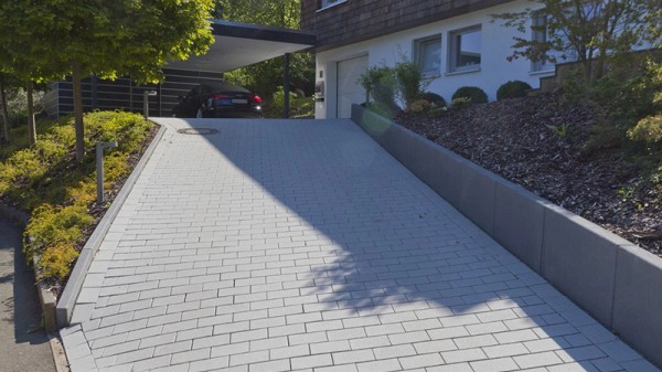 Машина для производства больших досок с одним поддоном